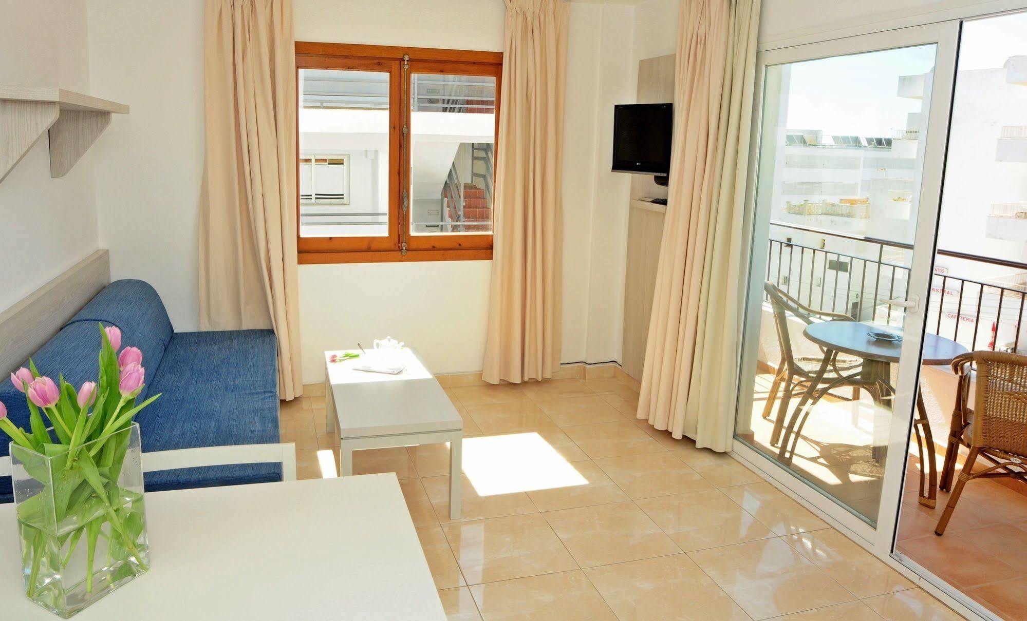 Apartamentos Avenida - Mc Apartamentos Ibiza 외부 사진